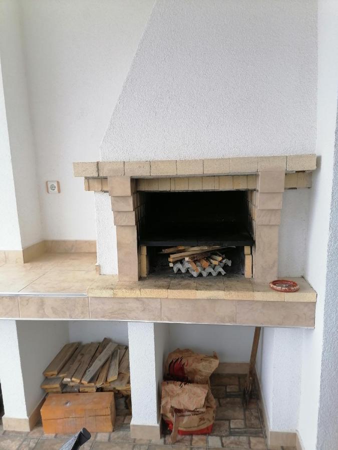 רזלוג Къща За Гости Радост Guest House Radost מראה חיצוני תמונה