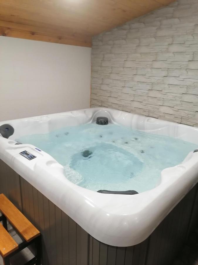 רזלוג Къща За Гости Радост Guest House Radost מראה חיצוני תמונה