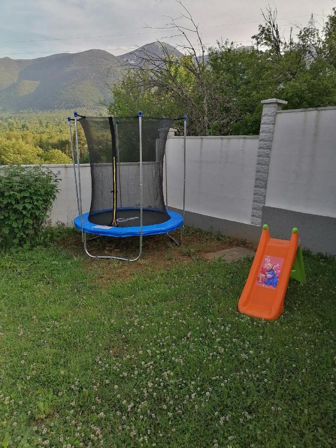 רזלוג Къща За Гости Радост Guest House Radost מראה חיצוני תמונה